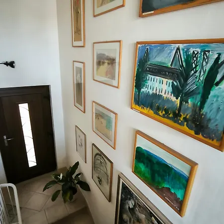 Art Sole Pula